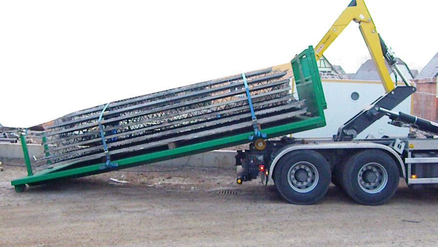 camion 4 essieux Ampliroll (Spécial prédalle)